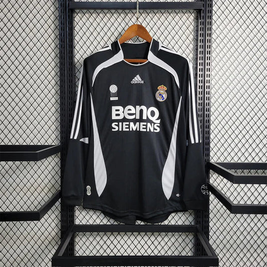 Real Madrid 2006-07 Away Fs | Retro Jersey